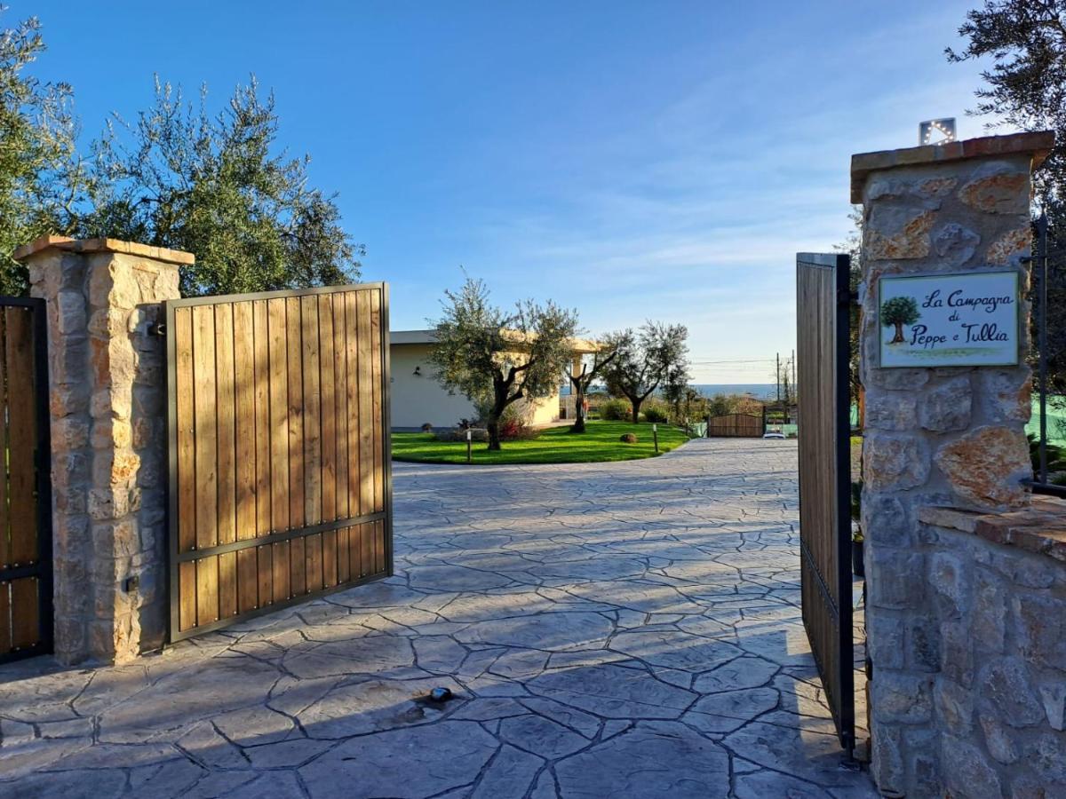 Bed and Breakfast La Campagna Di Peppe E Tullia Formia Exterior foto