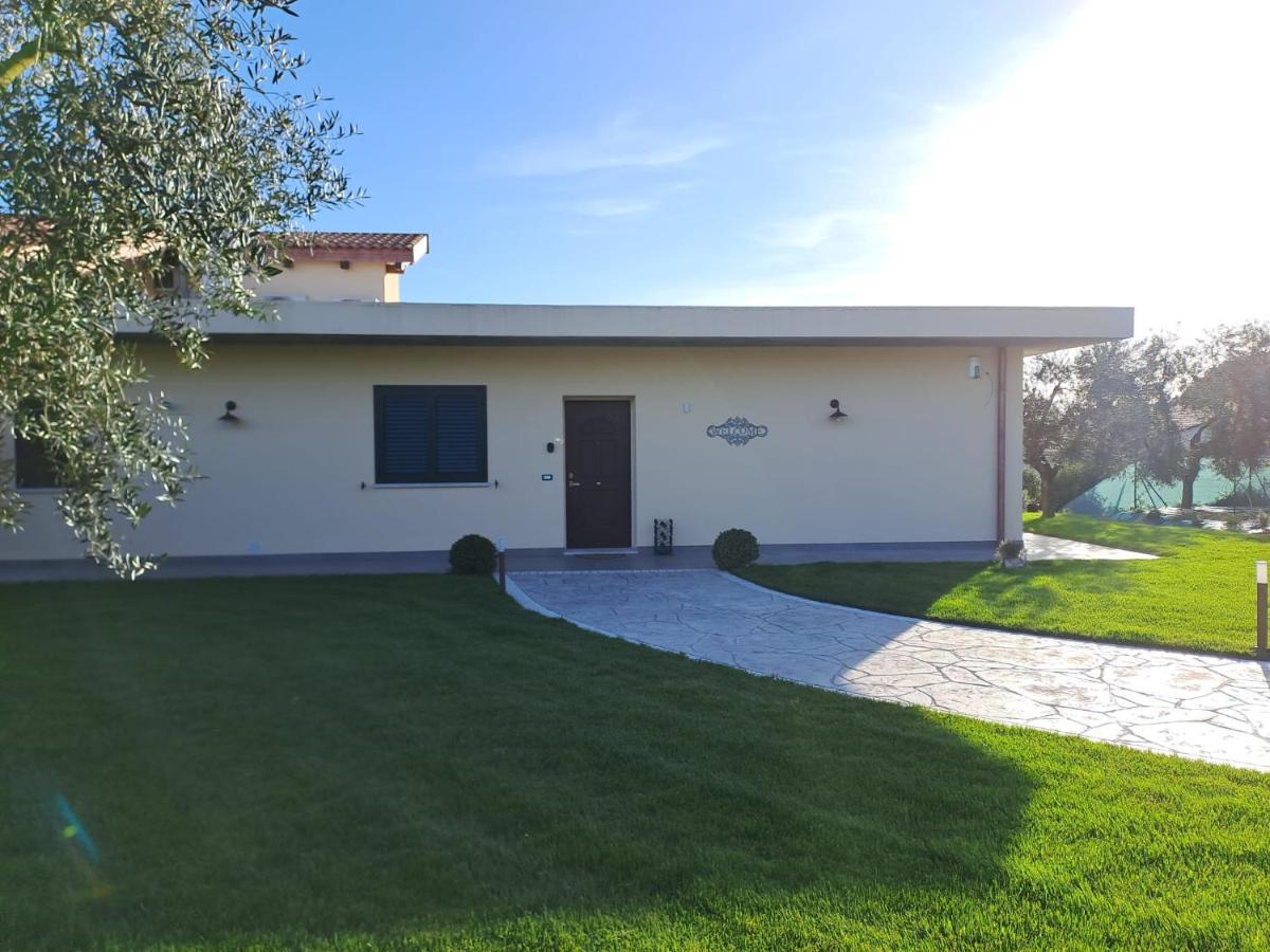 Bed and Breakfast La Campagna Di Peppe E Tullia Formia Exterior foto